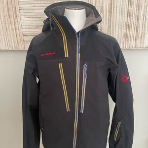 Mammut Alyeska jacket the best gortex jacket they make